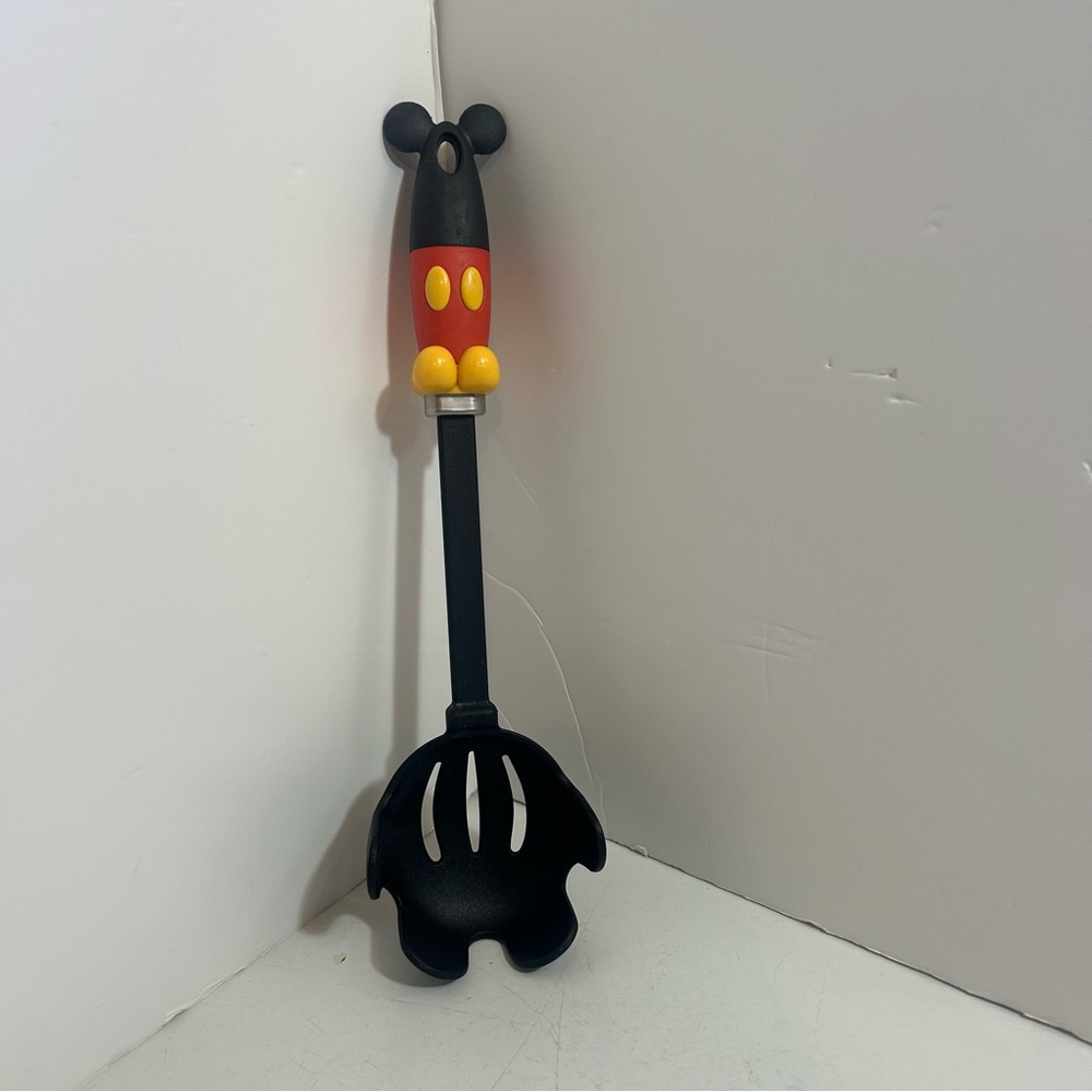 💥5/$25 Disney Mickey Mouse plastic‎ pasta scoop